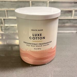 Bath & Body Works Luxe Cotton Single Wick Candle